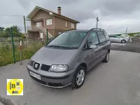 Usado Seat Alhambra Style 140 CV (102 kW) 2010 Gris / plata Monovolumen