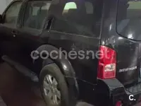 Usado Nissan Pathfinder XE 174 CV (127 kW) 2005 Negro SUV