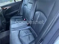 Usado Mercedes E240 Elegance 170 CV (125 kW) 2002 Gris / plata Berlina
