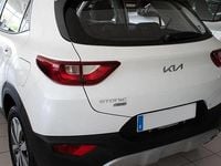 Usado Kia Stonic 101 CV (74 kW) 2024 Blanco SUV