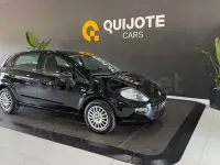 Usado Fiat Punto Pop 69 CV (50 kW) 2014 Negro Utilitario