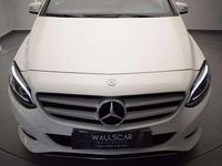 Usado Mercedes B200 136 CV (100 kW) 2017 Blanco Monovolumen