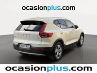 Usado Volvo XC40 Momentum 190 CV (139 kW) 2019 Blanco SUV
