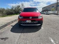 Usado VW Polo Cross 90 CV (66 kW) 2015 Rojo Utilitario