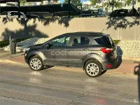 Usado Ford Ecosport Trend 100 CV (73 kW) 2019 Gris / plata SUV