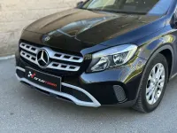 Usado Mercedes GLA200 136 CV (100 kW) 2019 Negro SUV
