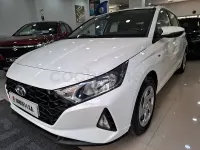 Usado Hyundai i20 100 CV (73 kW) 2021 Blanco Utilitario