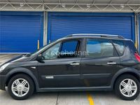 Usado Renault Grand Scénic II Dynamique 130 CV (95 kW) 2008 Negro Monovolumen