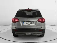Begagnad Suzuki Vitara 129 HK (94 kW) 2023 Grå SUV