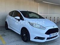 Usado Ford Fiesta ST 182 CV (133 kW) 2014 Blanco Utilitario
