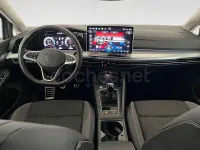 Usado VW Golf VIII Life 115 CV (84 kW) 2025 Gris / plata Berlina