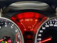Usado Nissan Juke Tekna 114 HP (83 kW) 2018 Cinzento SUV