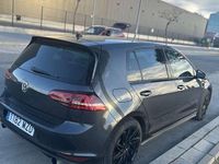 Usado VW Golf VII GTI 230 CV (169 kW) 2015 Gris Utilitario