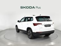 Usado Skoda Karoq Style 150 CV (110 kW) 2022 Blanco SUV
