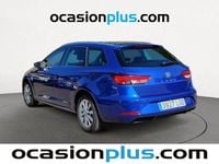 Usado Seat Leon Style 130 CV (95 kW) 2020 Azul Familiar
