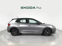 Usado Skoda Fabia Style 110 CV (80 kW) 2022 Gris Utilitario