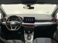 Usado Seat Arona FR 150 CV (110 kW) 2024 Blanco SUV