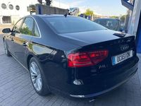 Usado Audi A8 350 CV (257 kW) 2010 Negro Berlina