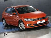 Usado VW Polo Advance 95 CV (69 kW) 2018 Naranja Utilitario