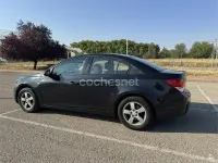 Usado Chevrolet Cruze LS 113 CV (83 kW) 2009 Negro Berlina