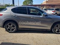 Usado Alfa Romeo Stelvio Super 180 CV (132 kW) 2017 Gris / plata SUV