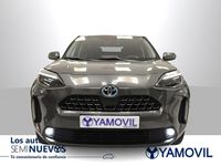 Usado Toyota Yaris Hybrid Style 116 CV (85 kW) 2022 Gris