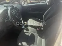 Usado Kia Rio 85 CV (62 kW) 2013 Blanco Berlina