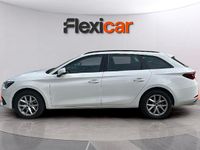 Usado Seat Leon Style 116 CV (85 kW) 2023 Blanco Familiar