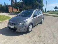 Usado Hyundai i20 85 CV (62 kW) 2013 Beige Utilitario