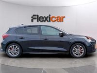 Usado Ford Focus ST-Line 125 CV (91 kW) 2022 Negro Berlina