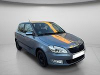 Usado Skoda Fabia Active 60 CV (44 kW) 2012 Gris / plata Berlina