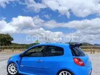 Usado Renault Clio II 200 CV (147 kW) 2007 Azul Berlina