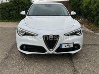 Usado Alfa Romeo Stelvio 150 CV (110 kW) 2017 Blanco SUV