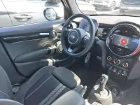 Usado Mini Cooper S 178 CV (130 kW) 2022 Negro Utilitario
