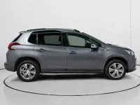 Usado Peugeot 2008 Style 99 CV (72 kW) 2017 Gris SUV