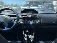 Usado Hyundai Matrix GLS 103 CV (75 kW) 2003 Gris / plata Monovolumen