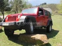 Usado Jeep Wrangler Unlimited Rubicon 177 CV (130 kW) 2008 Rojo SUV