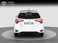 Usado Toyota Yaris Active 69 CV (50 kW) 2019 Blanco Monovolumen