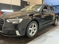 Usado Audi A3 Sportback Comfort 150 CV (110 kW) 2017 Negro Utilitario