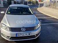 Usado VW Passat Advance 140 CV (102 kW) 2012 Gris / plata Berlina