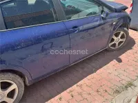 Usado Seat Leon Sport 140 CV (102 kW) 2005 Azul Utilitario