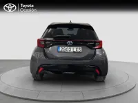 Usado Toyota Yaris Hybrid Style 116 CV (85 kW) 2022 Gris grafito Berlina