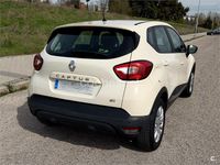 Usado Renault Captur Zen 90 CV (66 kW) 2014 Beige SUV