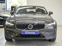 Usado Volvo V60 CC Core 197 CV (144 kW) 2024 Marrón Familiar