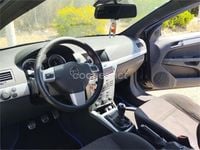Usado Opel Astra GTC Sport 120 CV (88 kW) 2007 Negro Berlina