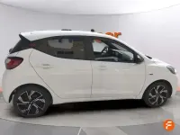 Usado Hyundai i10 N Line 84 CV (61 kW) 2024 Blanco Utilitario
