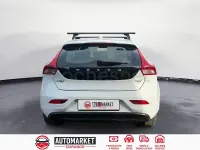 Usado Volvo V40 Kinetic 115 CV (84 kW) 2013 Blanco Berlina