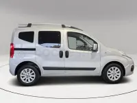 Usado Fiat Qubo Lounge 80 CV (58 kW) 2019 Gris / plata Monovolumen
