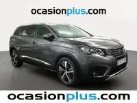 Usado Peugeot 5008 Allure 130 CV (95 kW) 2019 Gris plata SUV