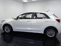 Usado Kia Rio 100 CV (73 kW) 2021